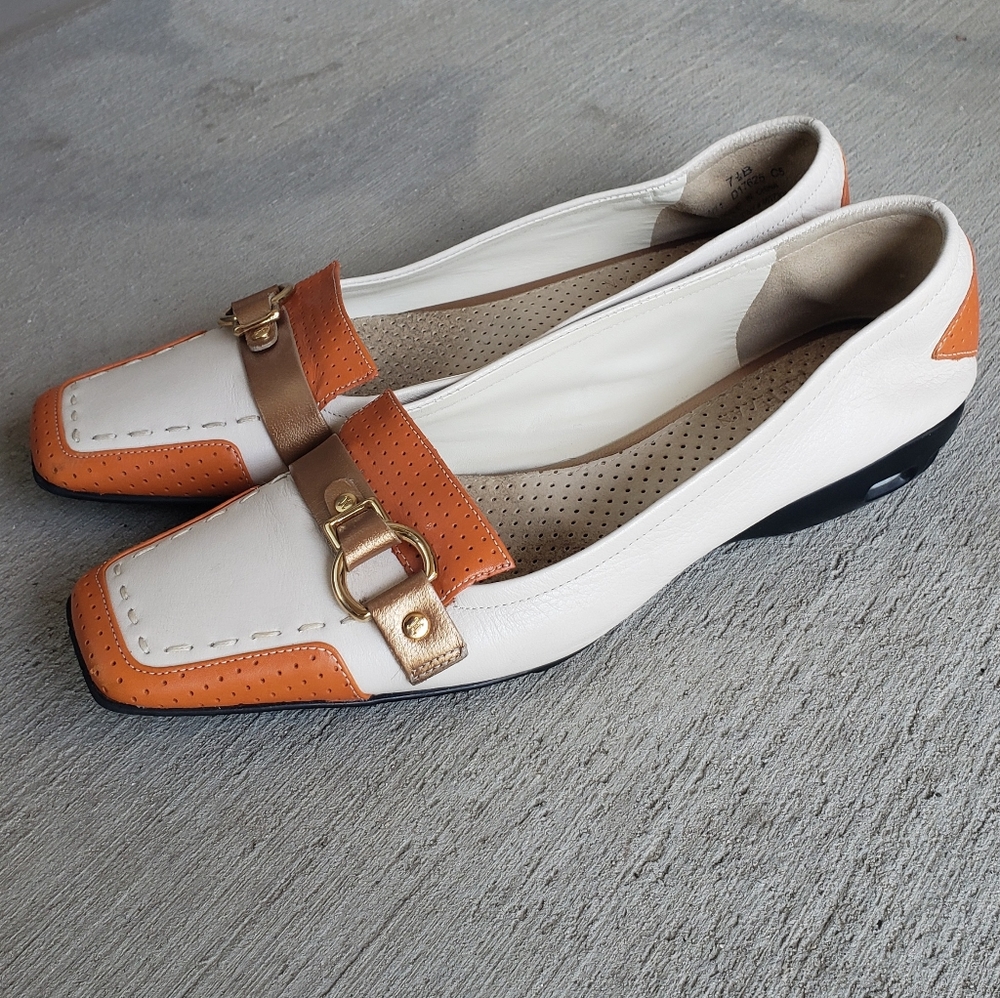 EUC Cole Haan Air Bronte flats